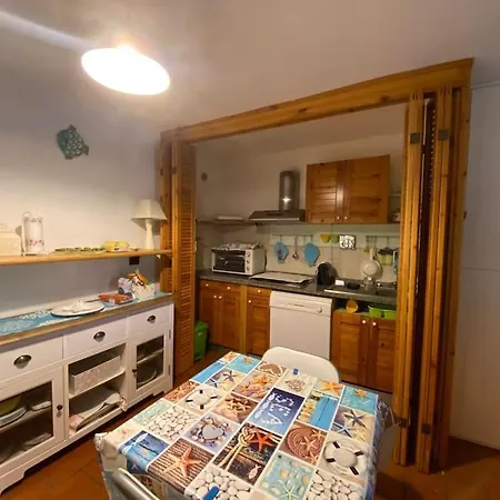 Casa Vacanze A Un Passo Dal Mare Apartmán *